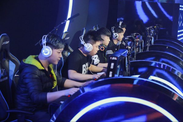 让他得以在 让他得以在