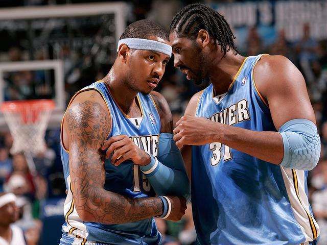 他在被迫退 他在被迫退